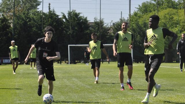 Spreen entrenó con Deportivo Riestra. /Foto: Prensa Riestra