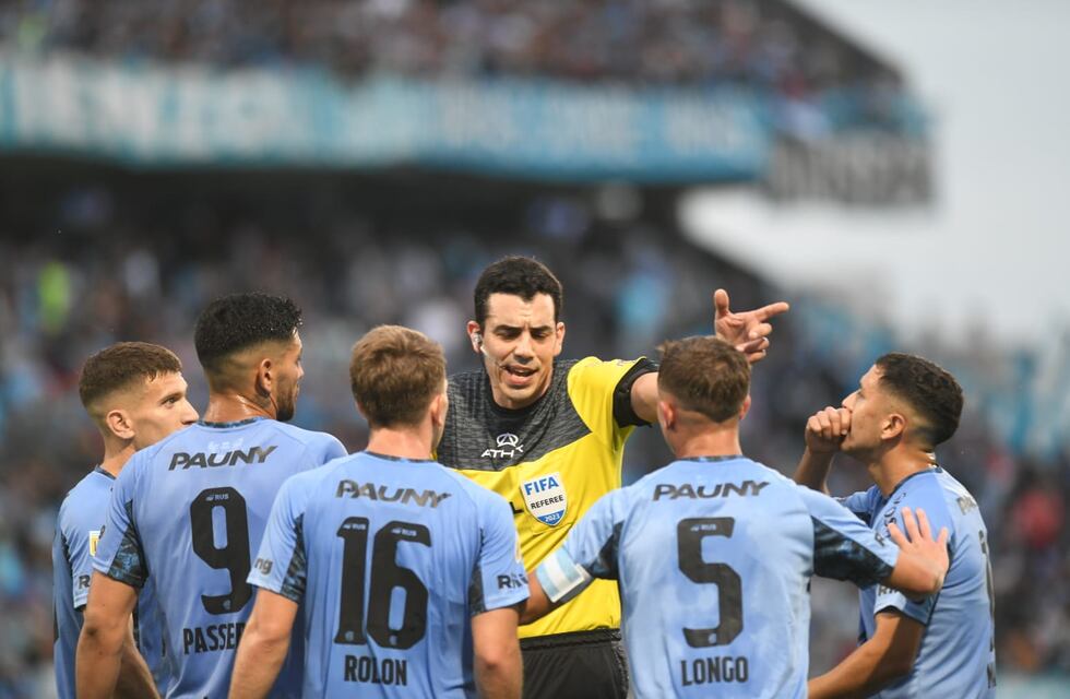 Después de las polémicas, Belgrano ya sabe quién será el árbitro contra Tigre