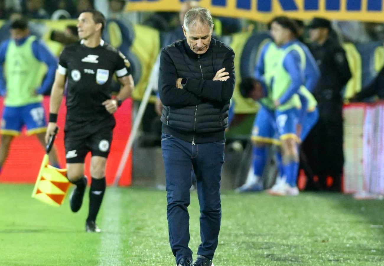 El técnico se refirió a la eliminación de Rosario Central del Torneo Apertura.
