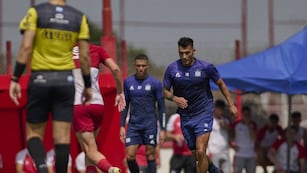 Rubén Botta anotó en la práctica de fútbol entre Talleres y Argentinos Juniors.