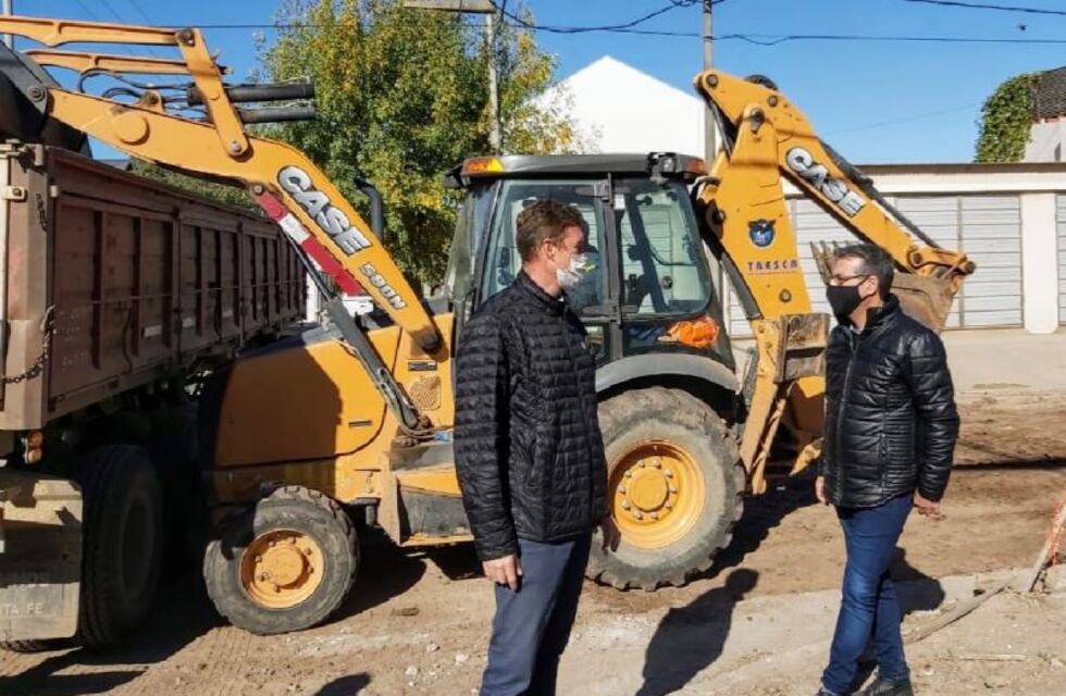 Aresca supervisó obras en barrio Independencia