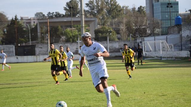 General Paz Juniors empezó con el pie derecho el Regional (Prensa Juniors).