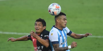 Racing y el puntero Colón repartieron puntos en Avellaneda. (Fotobaires)