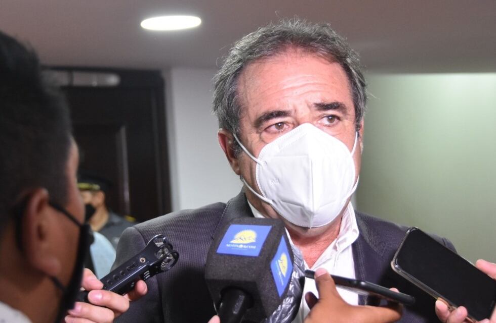 Enérgica reacción de Bernis por la reunión de De Pedro con Milagro Sala