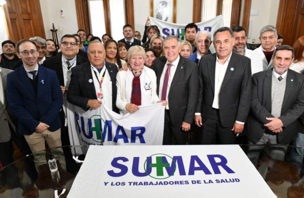 Provincia acordó recomposición con el gremio SUMAR