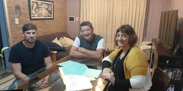 Parez: un grupo que se hace querer en Pérez y se pone a la altura del vecino (Mecha Martínez)