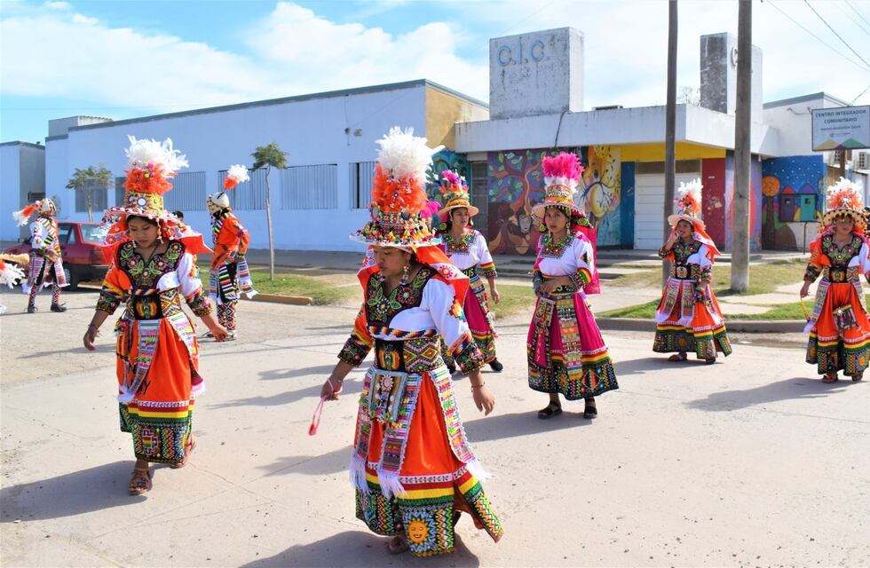 La comunidad boliviana celebró la festividad de la Virgen de Urkupiña