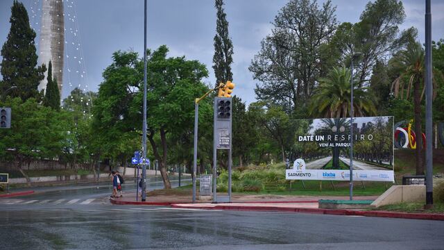 El video con el vehículo que sorprendió a varios en Córdoba.