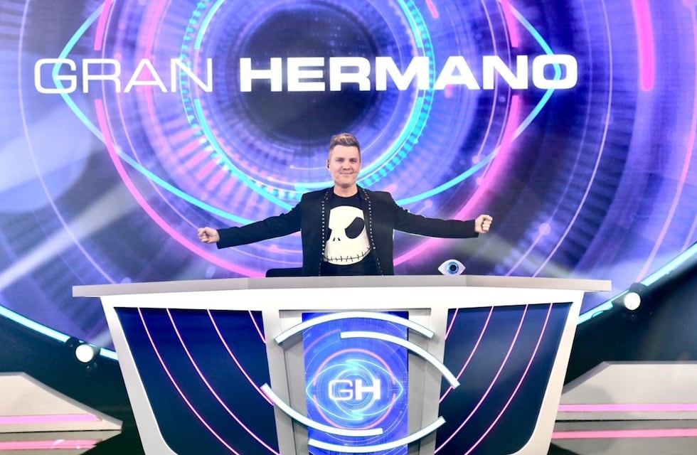 Gran Hermano 2025: cómo fueron los primeros comunicados del Big y Santiago del Moro