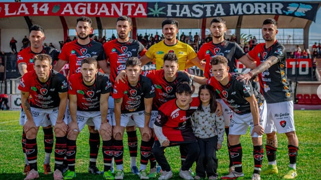 Sporting recibe a  Olimpo en el estadio Enrique Mendizábal.