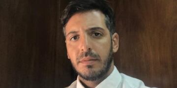 Dr. Carlos Navarro Martino