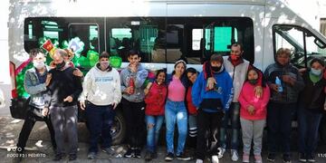 Soldini: Centro de Día Tendiendo Puentes participó de un encuentro en Rosario con el Centro de Día Mandhala