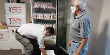 La entrega de las vacunas alcanza a productores de las seis provincias fronterizas del norte argentino.