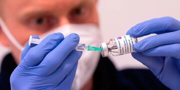 Por ahora, no se harán gestiones para comprar vacunas desde el Municipio. (AP)