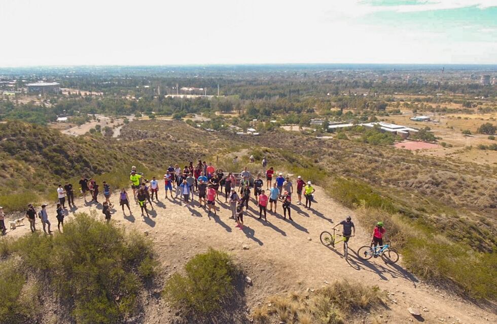 Convocan a integrar la comunidad del Parque de Montaña