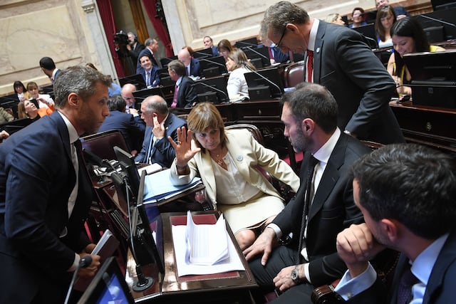 La jefa del bloque La Libertad Avanza, Patricia Bullrich, en la sesión por el Presupuesto 2026 en el Senado (Foto: Comunicación Senado)