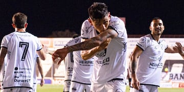 All Boys dejó en el camino a Colón en el Reducido, con un recordado exdelantero de Belgrano como entrenador (Foto: Prensa All Boys).