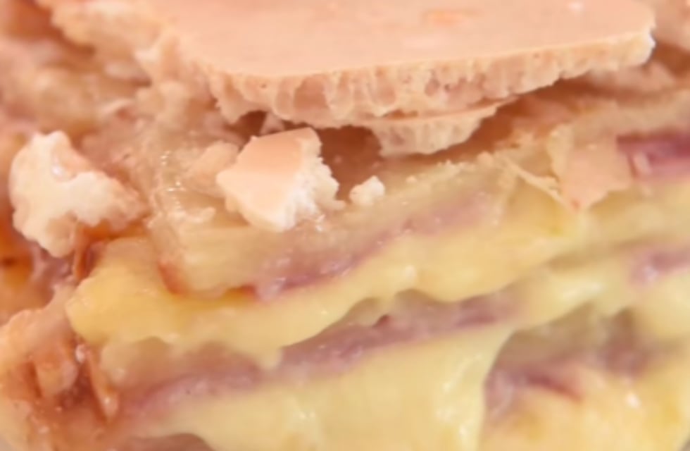 La receta salada que no falla: cómo hacer milhojas de jamón y queso sin hojaldre