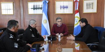 El Intendente se reunió con el nuevo Jefe de Policía de la URV