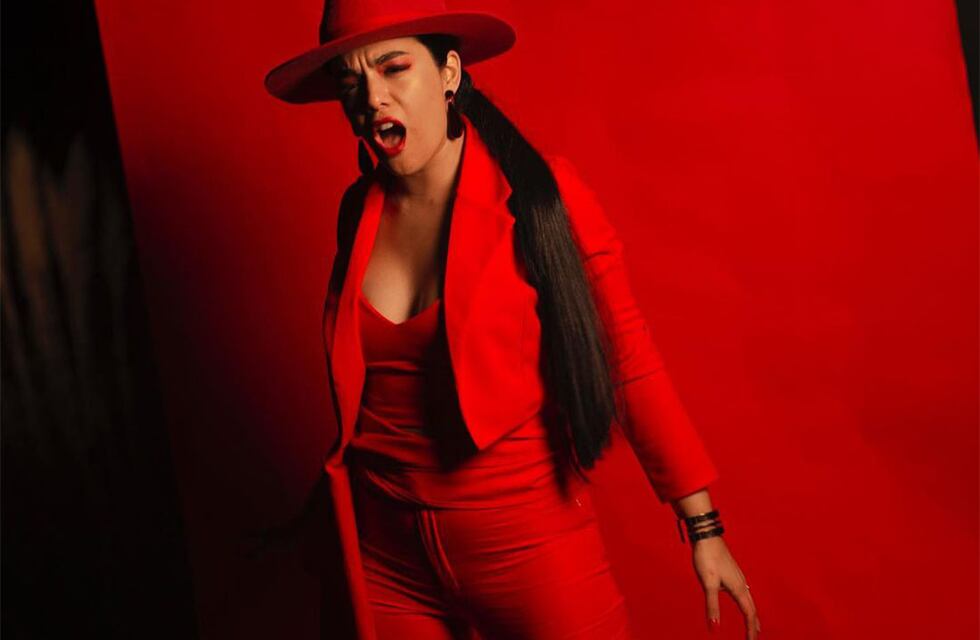 Noche Más Larga: Llegó el turno de la Cumbia y la Música Tropical a cargo de “Ke Personajes y Ángela Leiva”