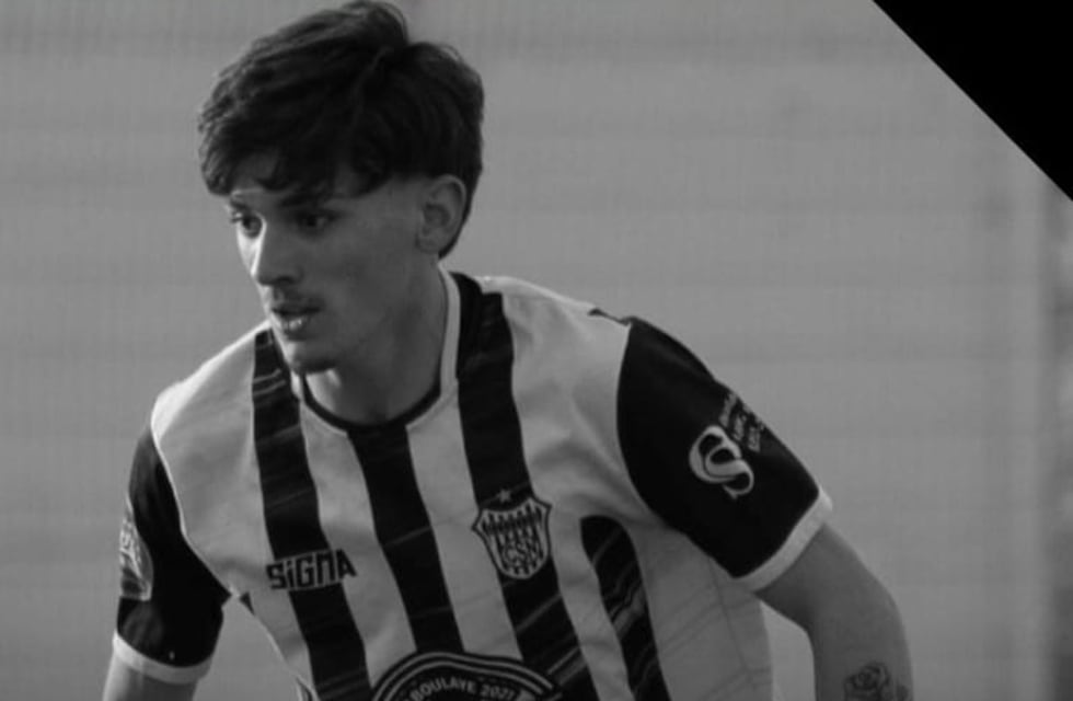 Murió un jugador de 17 años de Laboulye: “El fútbol está de luto una vez más”
