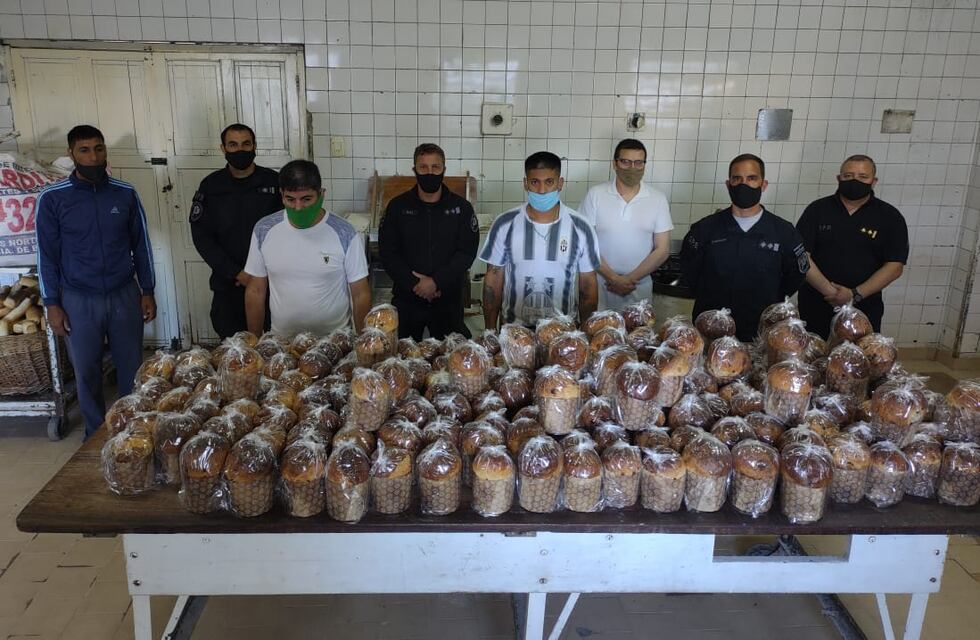Navidad solidaria: internos de la Unidad 7 de Azul elaboraron 200 pan dulces para donar