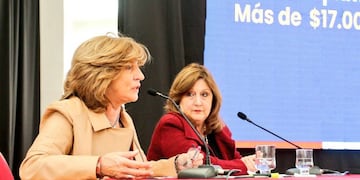 La ministra de Infraestructura, Servicios Públicos y Hábitat, Silvina Frana, brindó detalles de los proyectos.