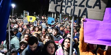 Masiva marcha en Chaco en reclamo de justicia por Cecilia Strzyzowski. Foto: Foto Marcela Carroll / Clarín