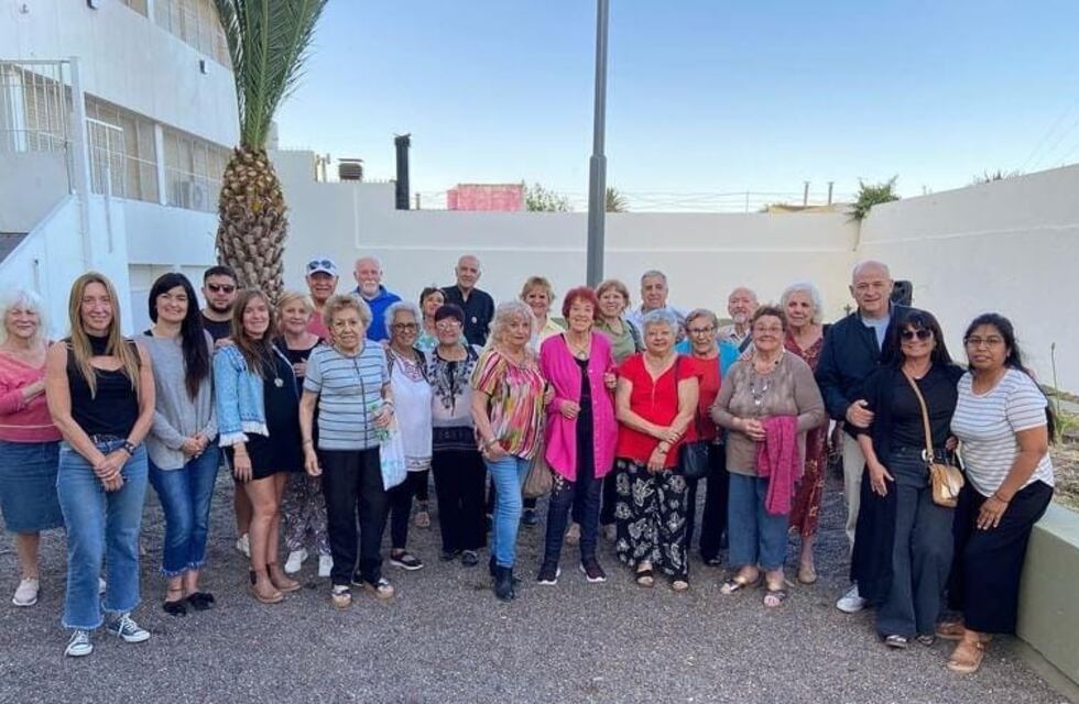 Quedó inaugurada la  “Plazoleta de los Adultos Mayores”