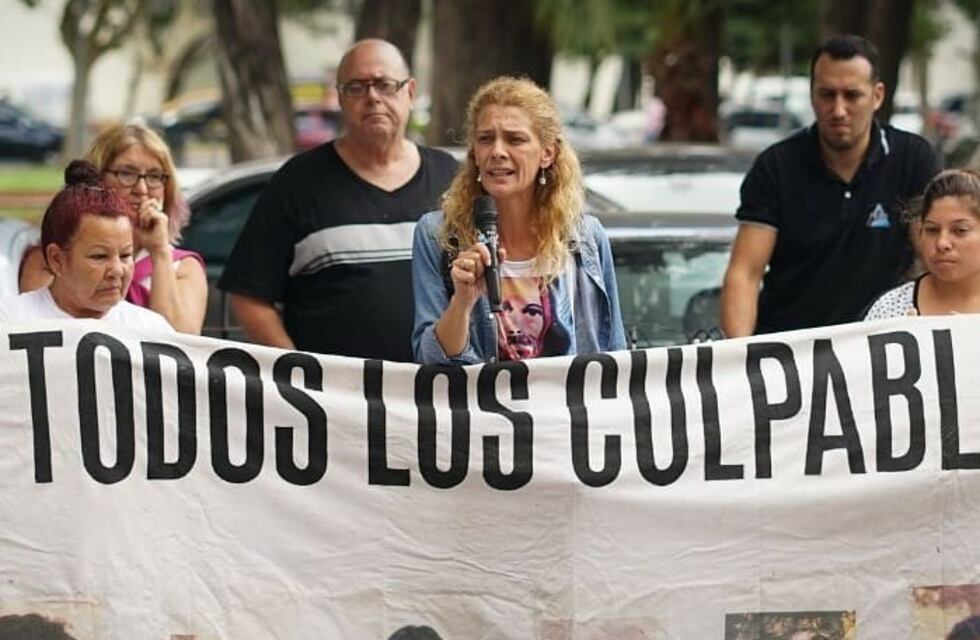 Hermana de “Pocho” Lepratti criticó mensaje de Javkin sobre Carlos Reutemann