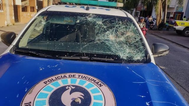 Fallo inédito: deberán resarcir económicamente al Estado por agredir a policías y atacar un patrullero