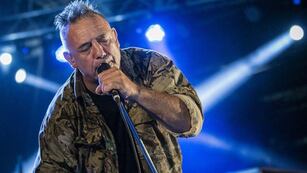 El cantante murió esta mañana y dejó un legado en el metal.