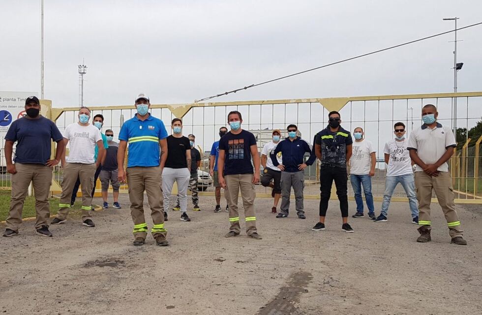 En Navidad sigue el paro de los puertos agroexportadores del cordón industrial