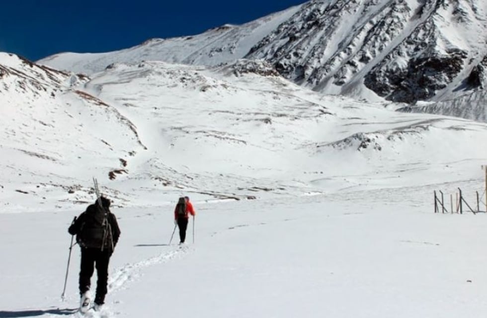 A través de una web, se puede monitorear la acumulación de nieve en la Cordillera
