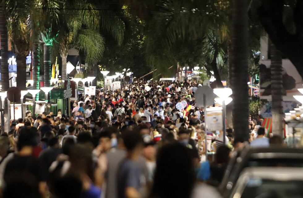 Villa Carlos Paz abre la Temporada 2025 con un evento único en el nuevo centro comercial “Wo”