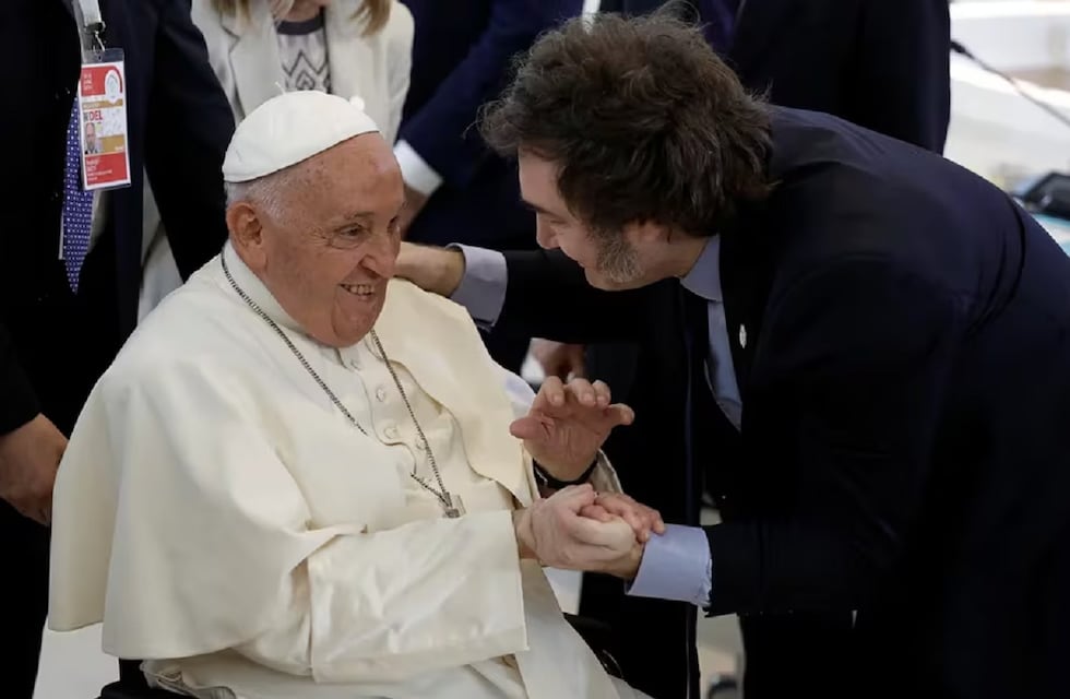 Javier Milei se reencontró con Meloni y el Papa Francisco, y expuso sobre Inteligencia Artificial