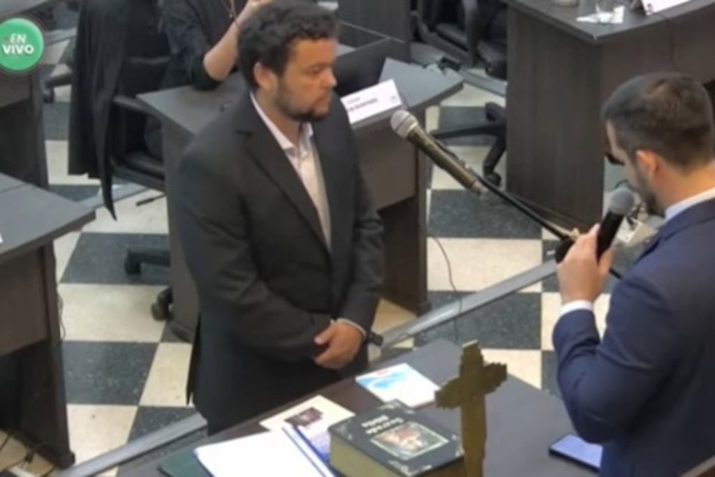 Jura de Daniel Vigo.