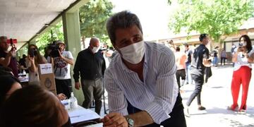 El gobernador adelantó bajo qué sistema se desarrollarían las elecciones en 2023. Imagen de archivo.