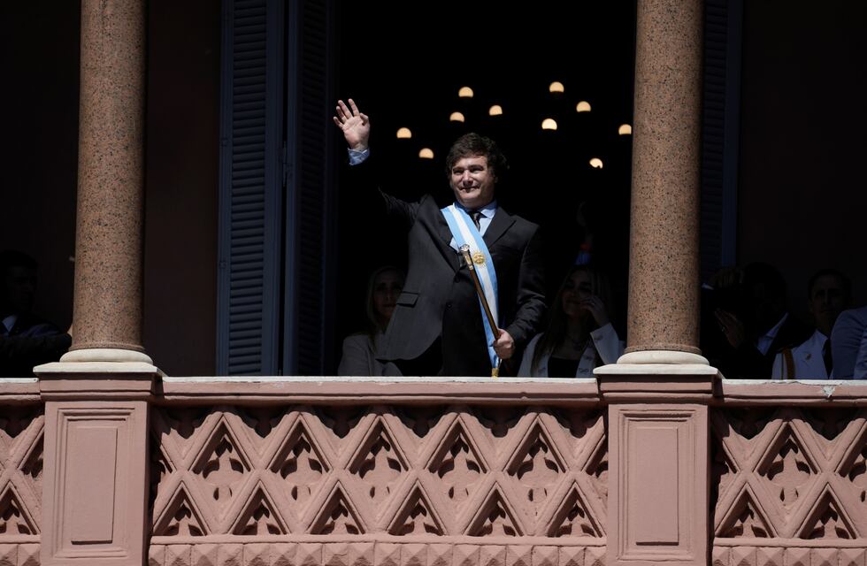 Primera semana de Javier Milei: cumbre de gobernadores, medidas económicas y el anuncio de la primera marcha opositora