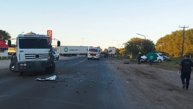 El choque frontal ocurrió en Carnerillo, provincia de Córdoba.