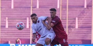 "Wanchope" Ábila desperdició la chance de gol más clara para el equipo visitante.
