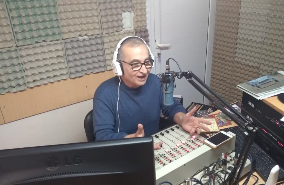Juan Horacio Taborda cumplió 46 años al aire en la Radio de nuestra ciudad y sigue activo