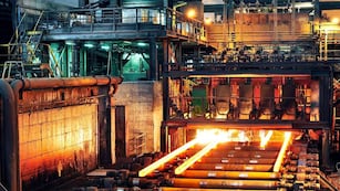La industria del acero atraviesa horas difíciles.