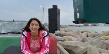 La sanjuanina de 26 años ganó el concurso internacional en el que diseñó un póster del día del traductor.