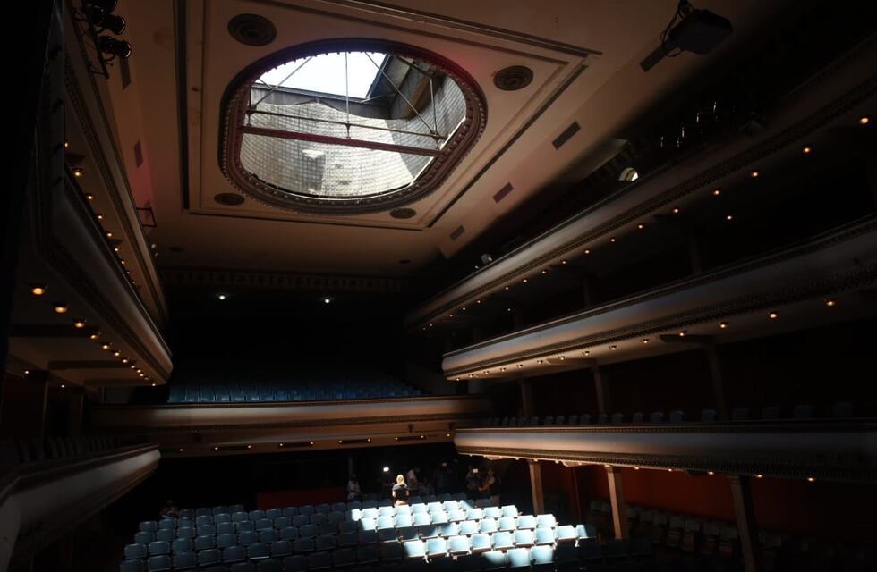 Reabrió La Comedia y presentaron protocolos para la vuelta de los teatros