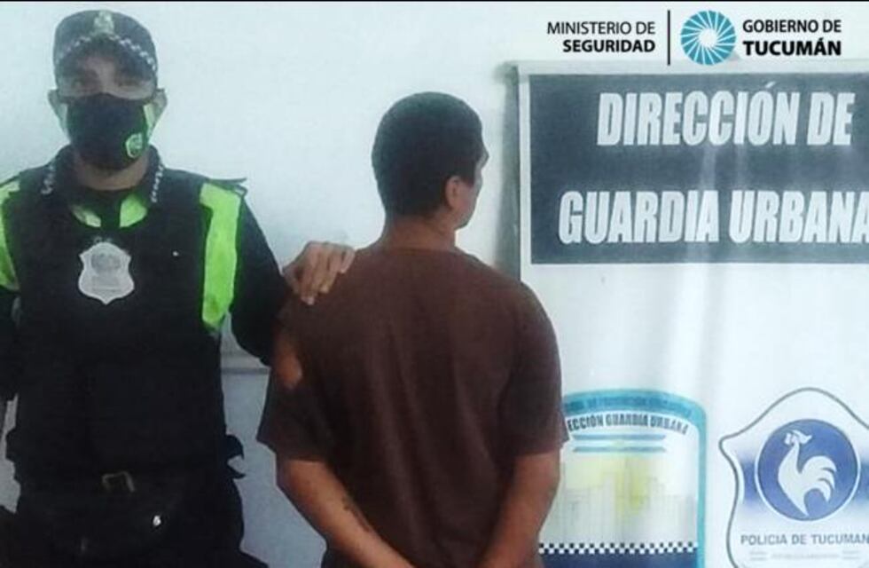 Encontraron a un joven robando en un local de uniformes y quedó aprehendido