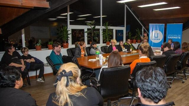 La Municipalidad de Ushuaia hizo un reconocimiento a estudiantes del CENT N°11