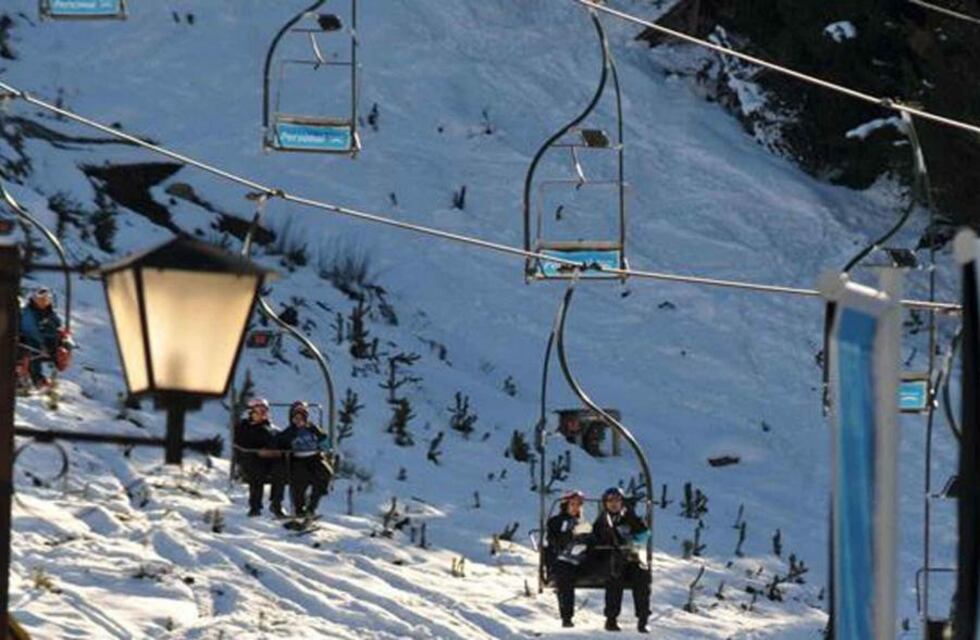 El Cerro Catedral abrirá sus puertas parcialmente desde el lunes