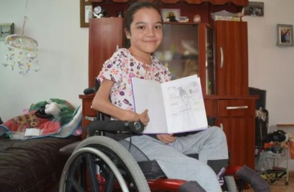 Todos por Sofía: una niña de Neuquén necesita $1.500.000 para comprar una silla de ruedas motorizada