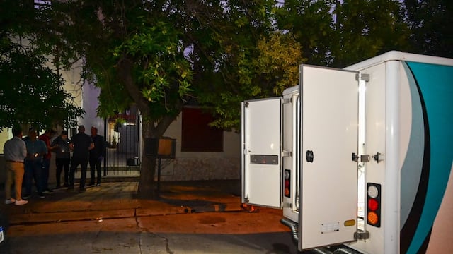 Femicidio en el centro de Villa María: un hombre mató a su pareja y se quitó la vida (La Voz).
